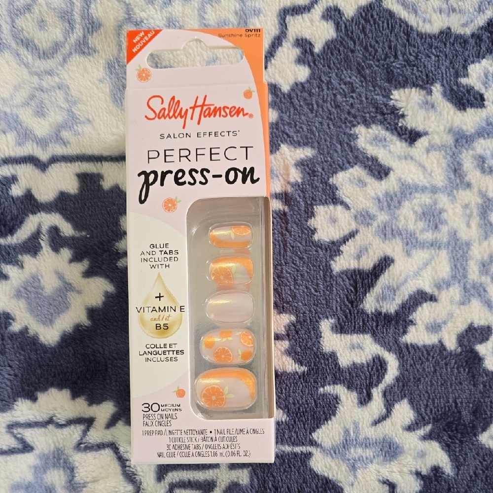 Sally Hansen Perfect Press-On Nails - Orange Floral